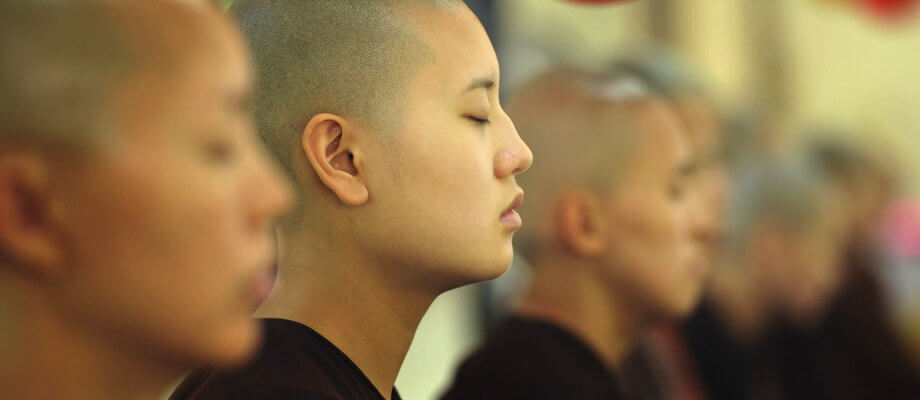 elmelyult-buddhista-tanitvany