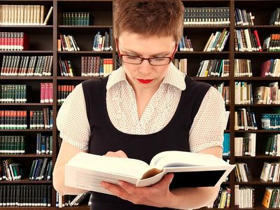 olvaso-no-konyvtarban